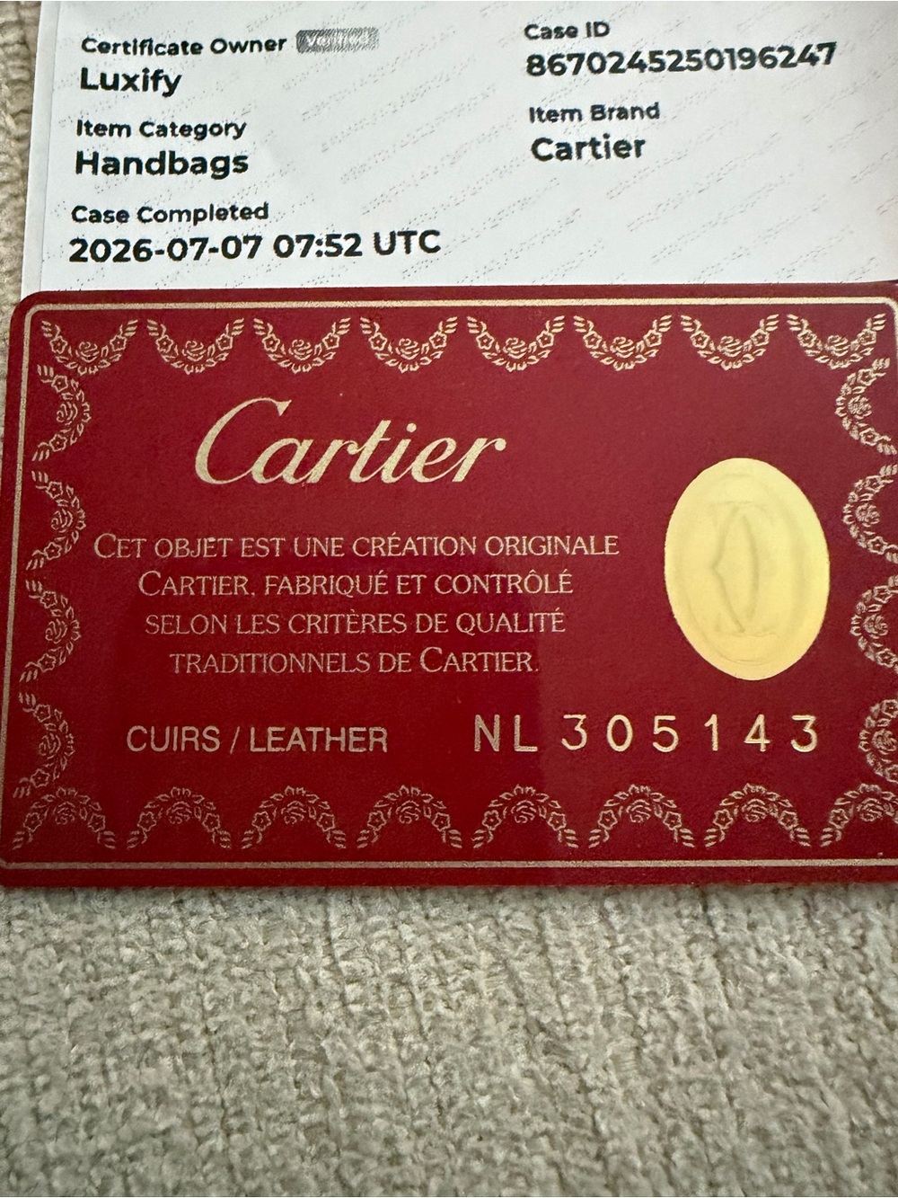 Classic Black Leather Womans Cartier Wallet with Silver Logo - Picture 6 of 8